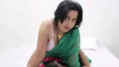 Bhojpuri Chudachudi - Chuda Chudi Bhojpuri Video indian tube sex at Hindihdpornx.com